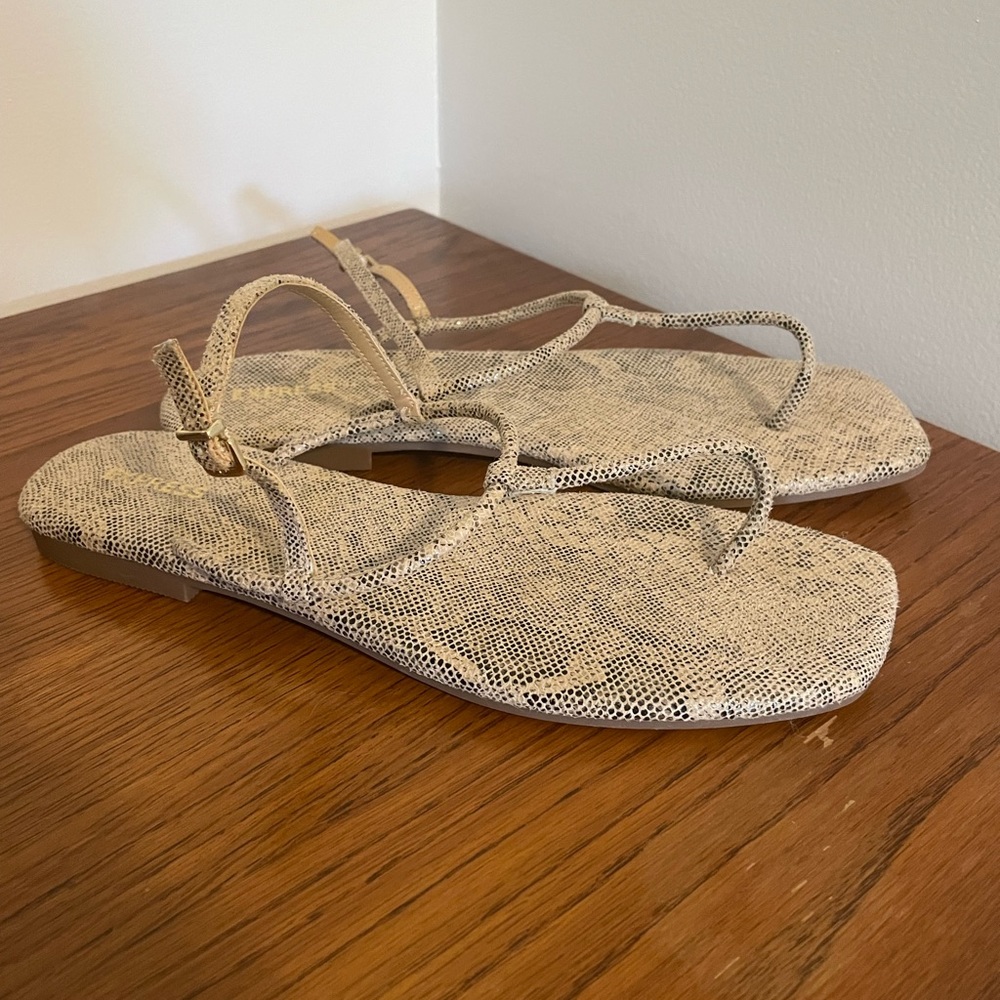 Express Snakeskin-Print Flat Thong Sandals